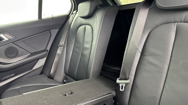 BMW 1 Series 118i M Sport 5dr Step Auto Petrol Hatchback